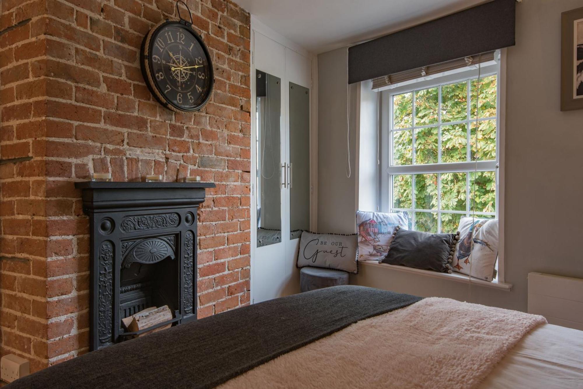 Cow And Cockle - Quirky Cottage In The Centre Of Deal Exteriör bild